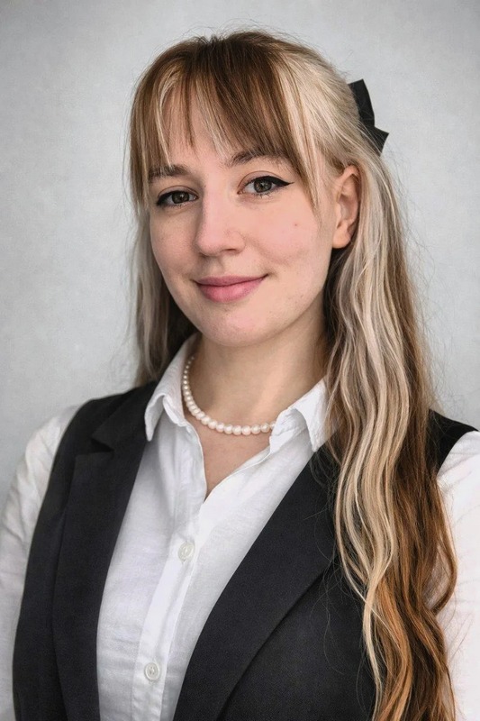 Ламухина Александра Дмитриевна.